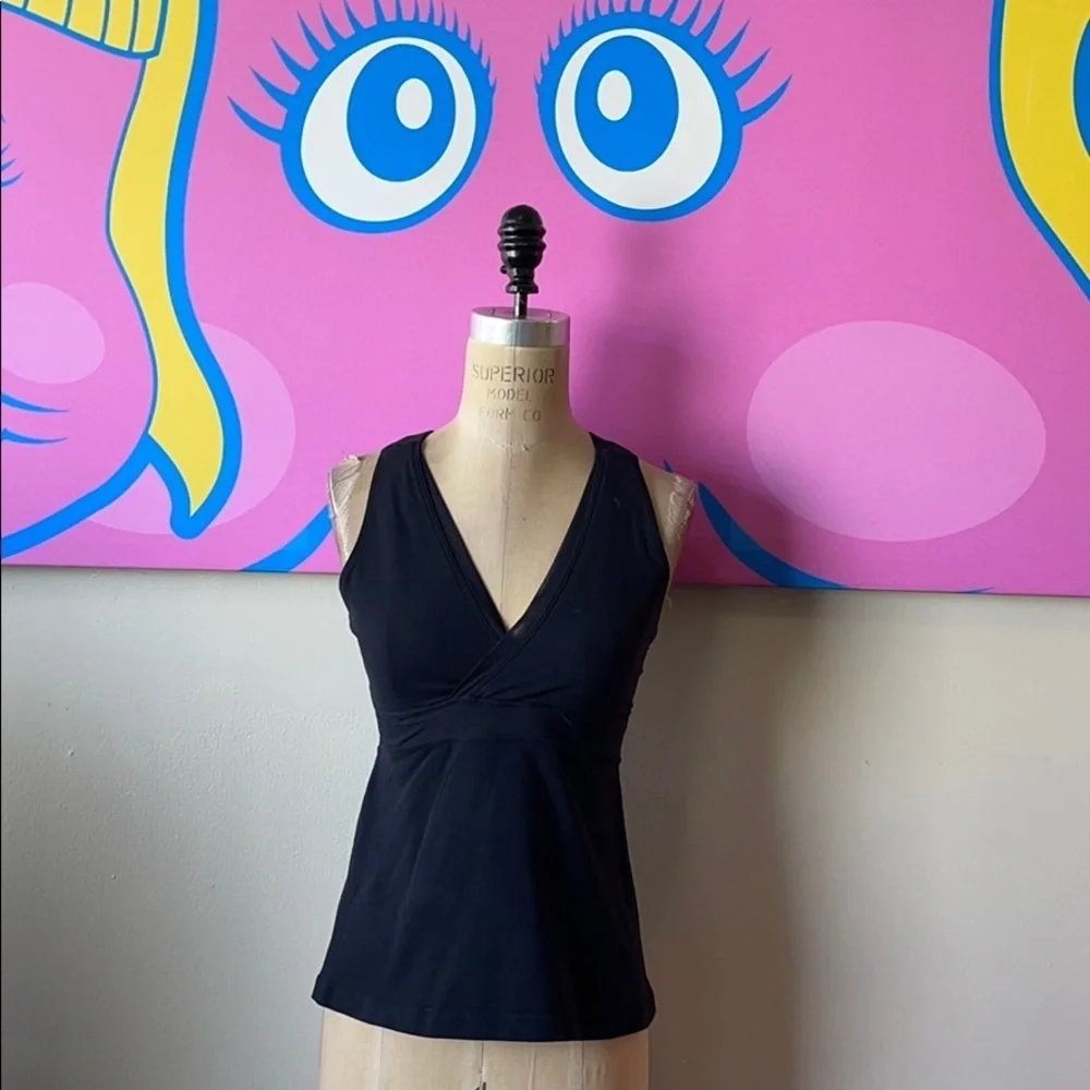 Lululemon Black Work Out Athletic Top